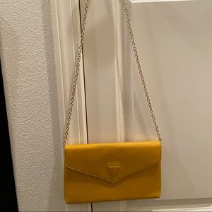 Guess mustard Cross body